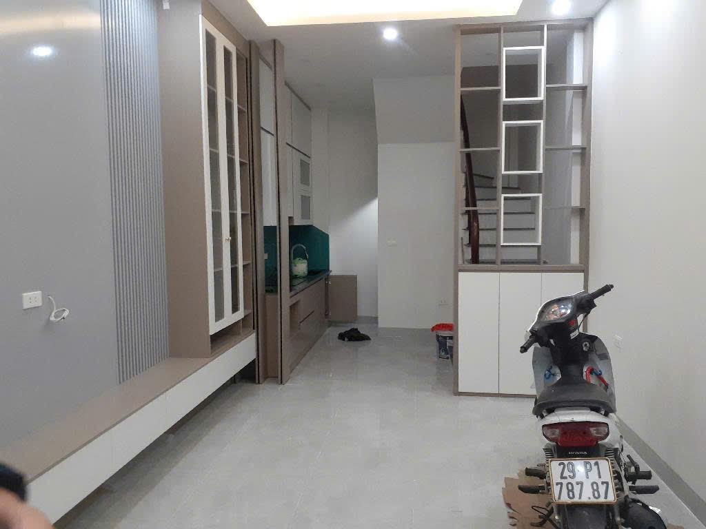 Bán nhà Cầu Giấy, Dương Quảng Hàm